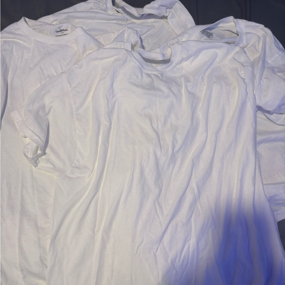5 Gildan Men's Classic White Short Sleeve Tee